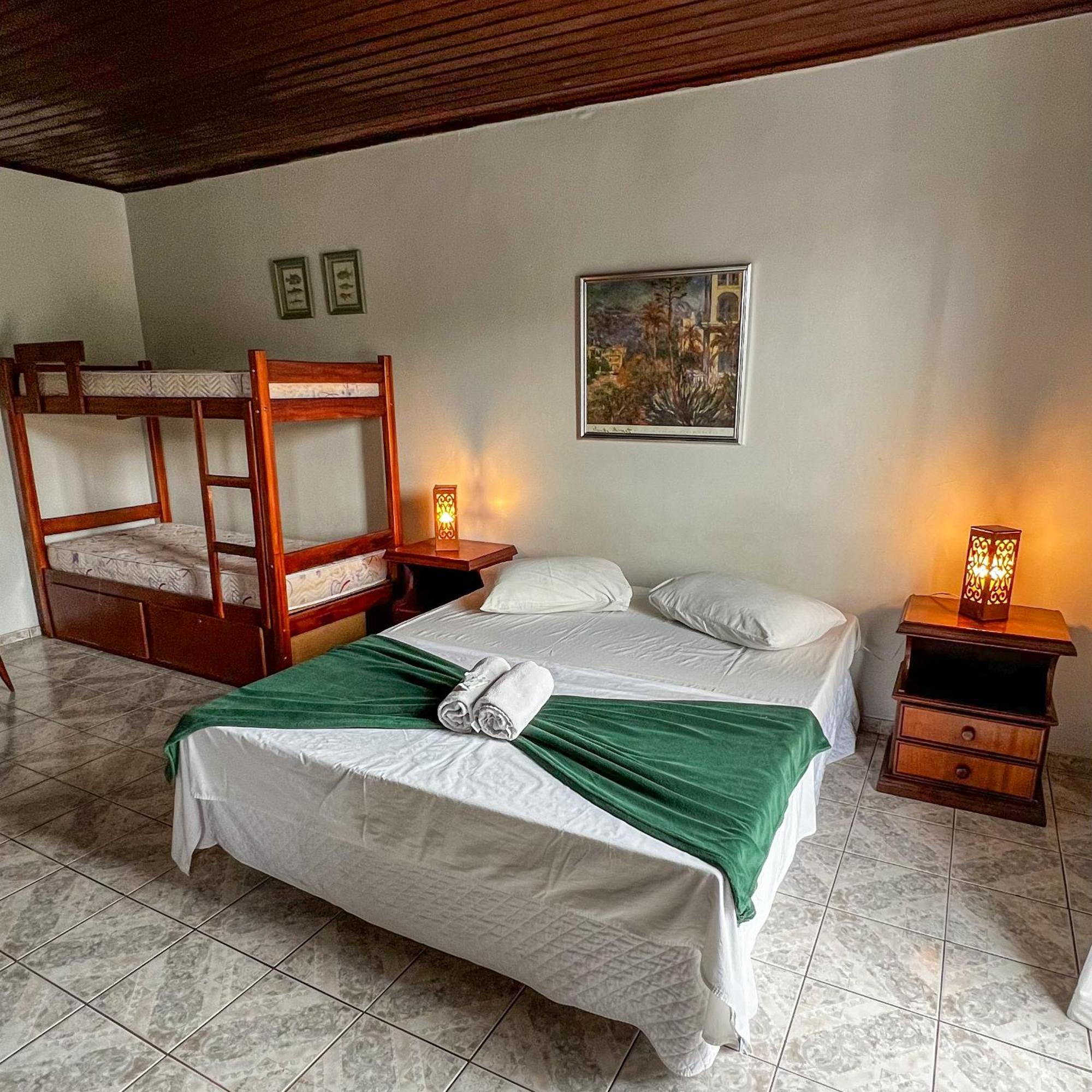 Pousada Mineiro 3 Irmaos Арраял-ду-Кабу Экстерьер фото